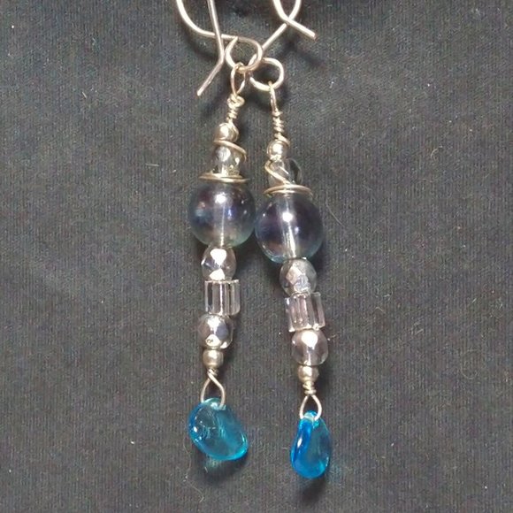 CCLHMHLLC Wired Jewellery Designs - Picture 1 of 4